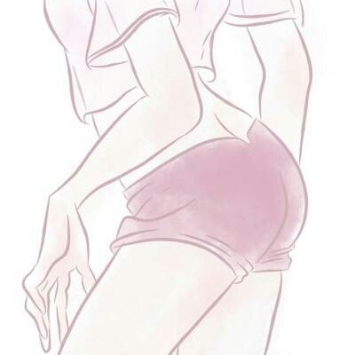 老人烧杨絮险些点着全村